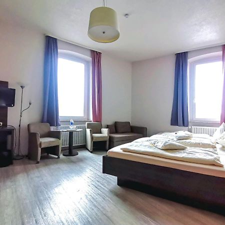 Hotel Kitzinger Hof An Der B8 Kitzingen Exteriör bild