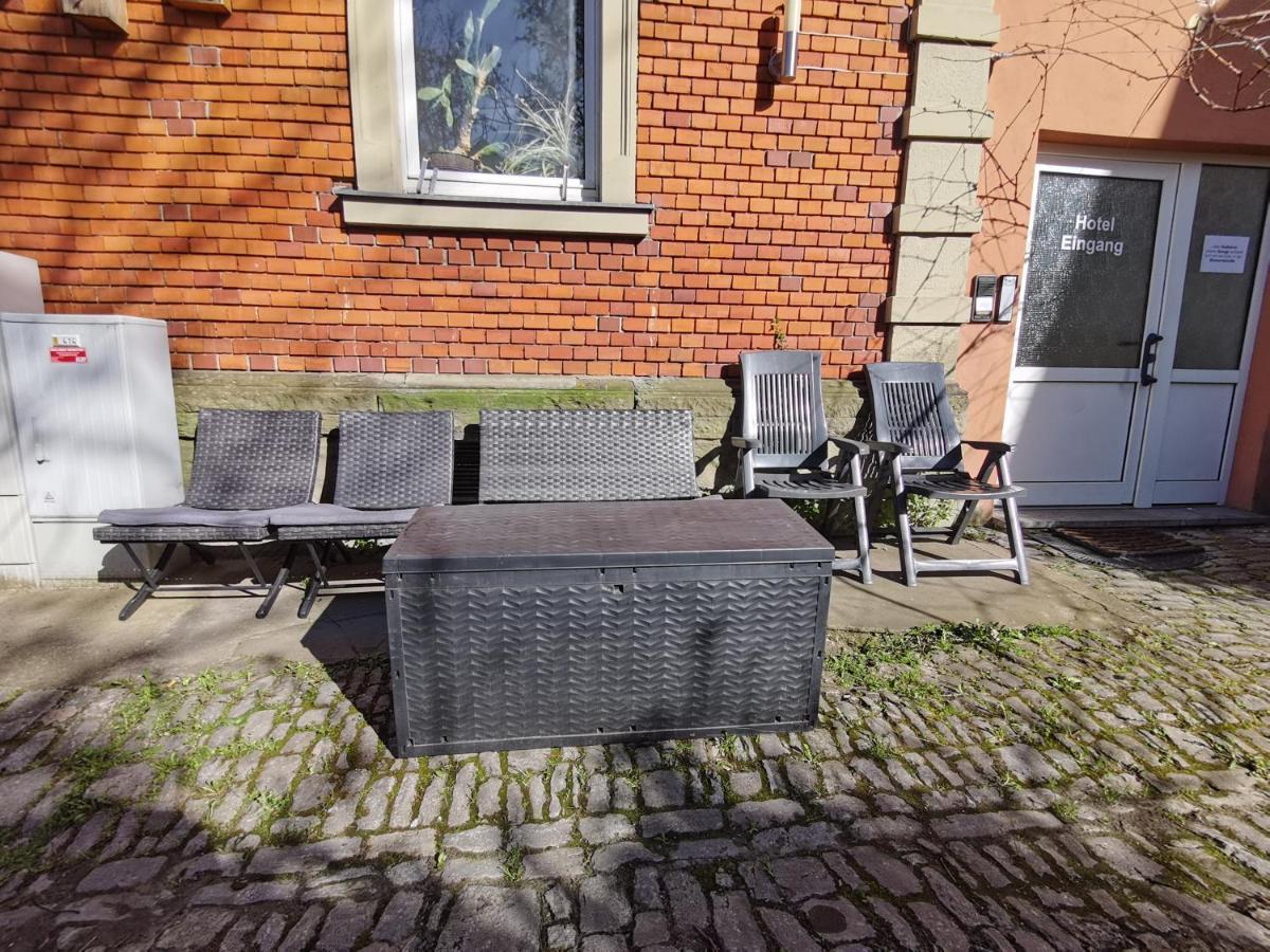 Hotel Kitzinger Hof An Der B8 Kitzingen Exteriör bild
